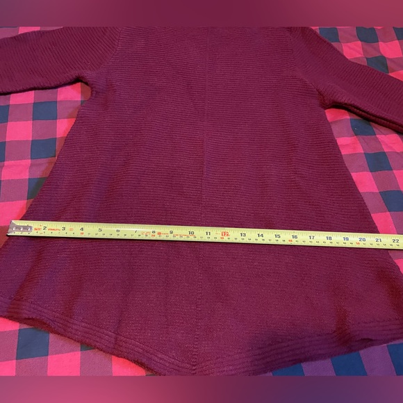 Red Coral Turtleneck Sweater Tunic - Picture 6 of 10